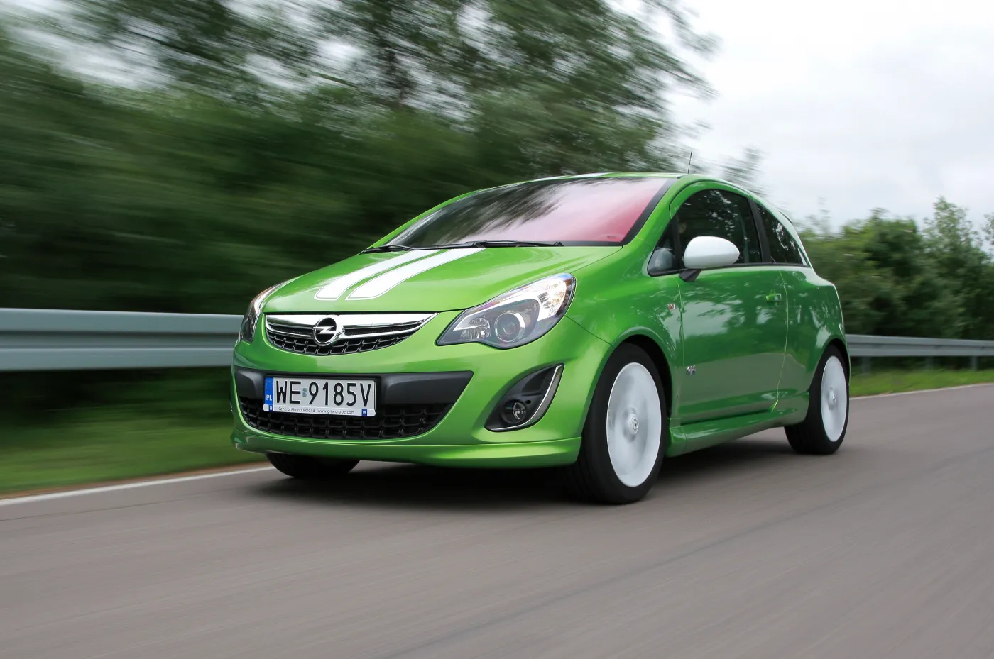7273965-opel-corsa.jpg