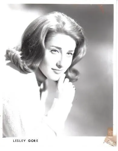 Legenda lat 60-tych Lesley Gore nie żyje [ZDJĘCIA]