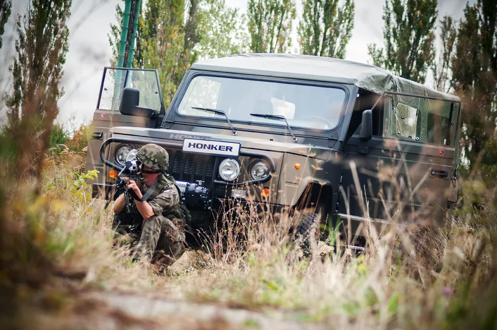 Polskie samochody wojskowe tarpan walczą w ukraińskiej armii. ZDJĘCIA i WIDEO