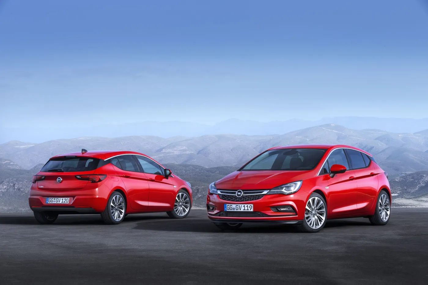 7831805-opel-astra.jpg