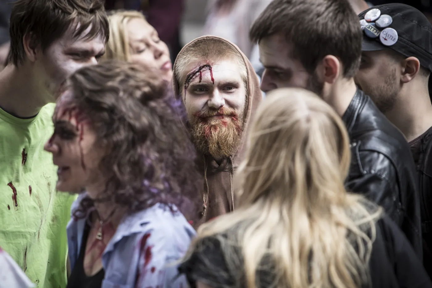 8173530-zombiewalk.jpg