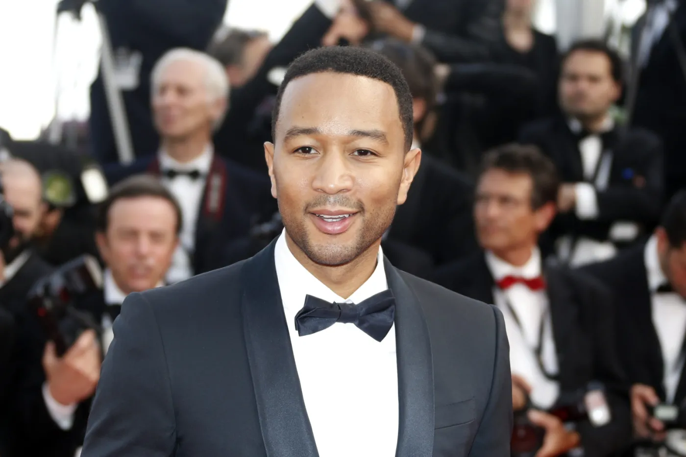 7767075-john-legend.jpg