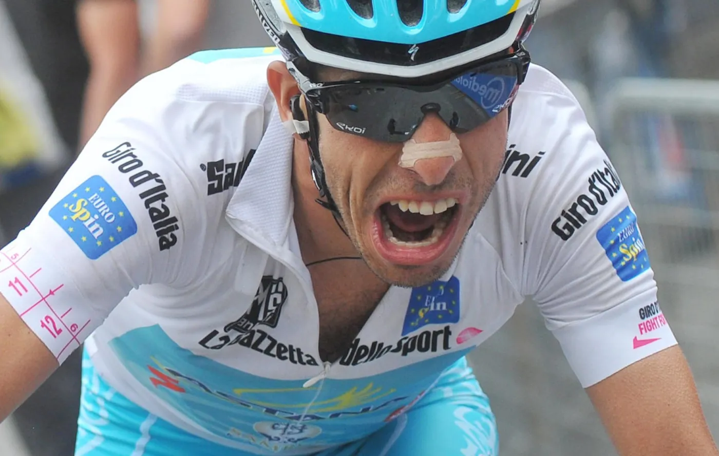 Giro d’Italia: Wygrana Tiralongo. Liderem Contador