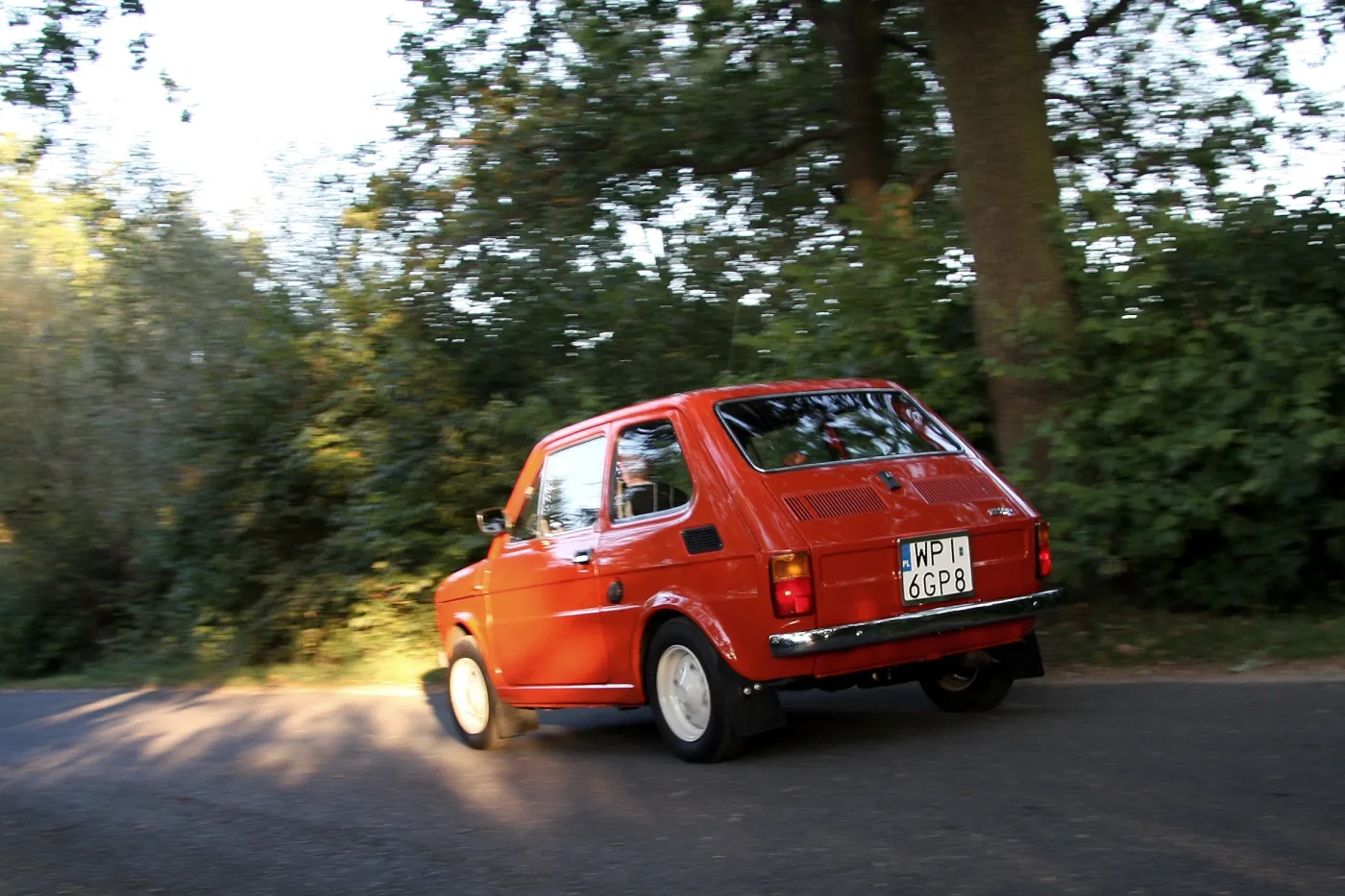 7838892-fiat-126p.jpg