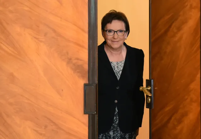 Spec od wizerunku Tuska doradza Ewie Kopacz. Miała dość przecieków do mediów