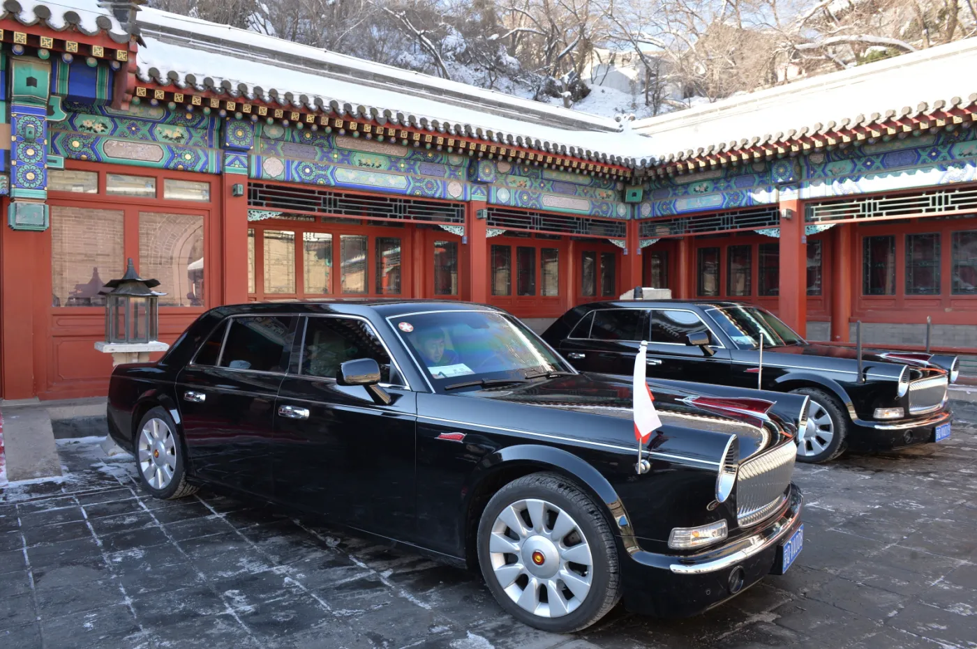 8475646-hongqi-l5.jpg