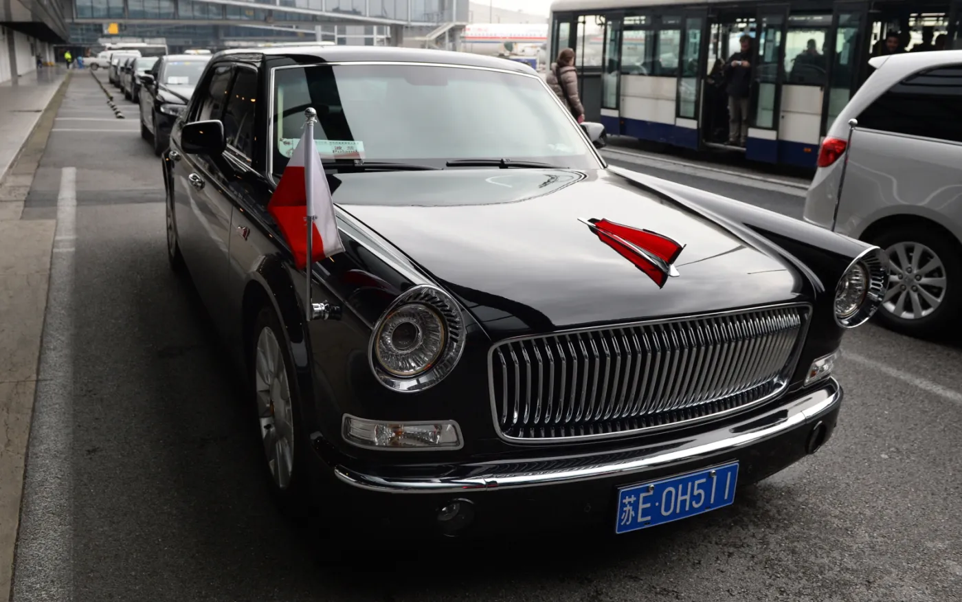 8475710-hongqi-l5.jpg