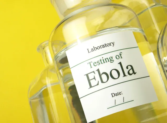 Ebola pozostawia uszczerbek na zdrowiu