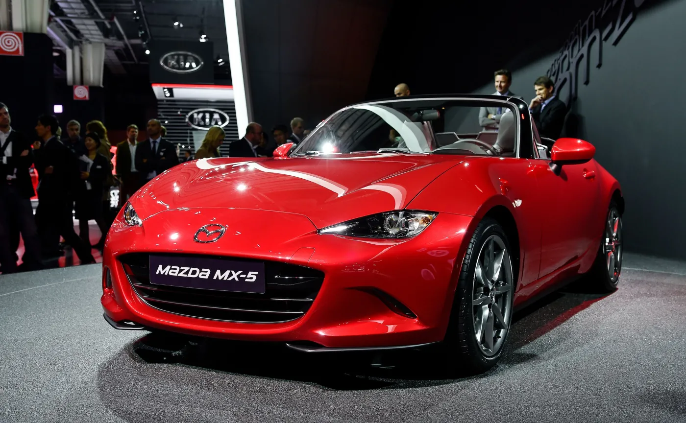 8800272-mazda-mx-5.jpg