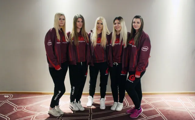 Kobiety podbiją wirtualne areny? Intel stawia na rozwój kobiecego e-sportu