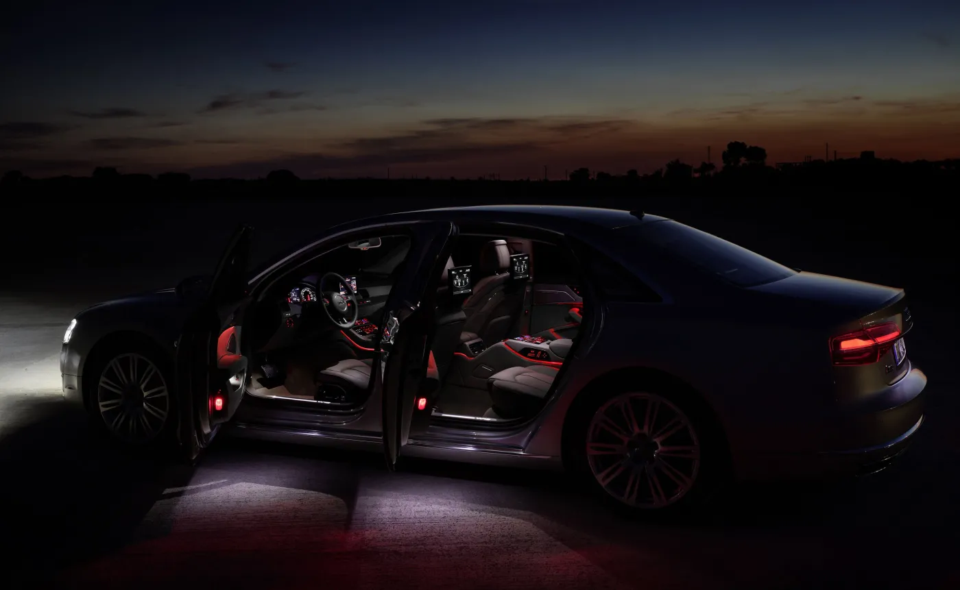 8836536-audi-a8-l.jpg