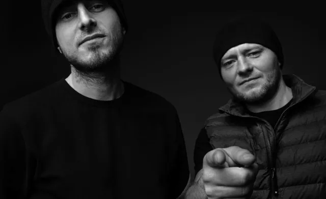 Kaliber 44 z psychorapu do melodii. RECENZJA albumu "Ułamek tarcia"