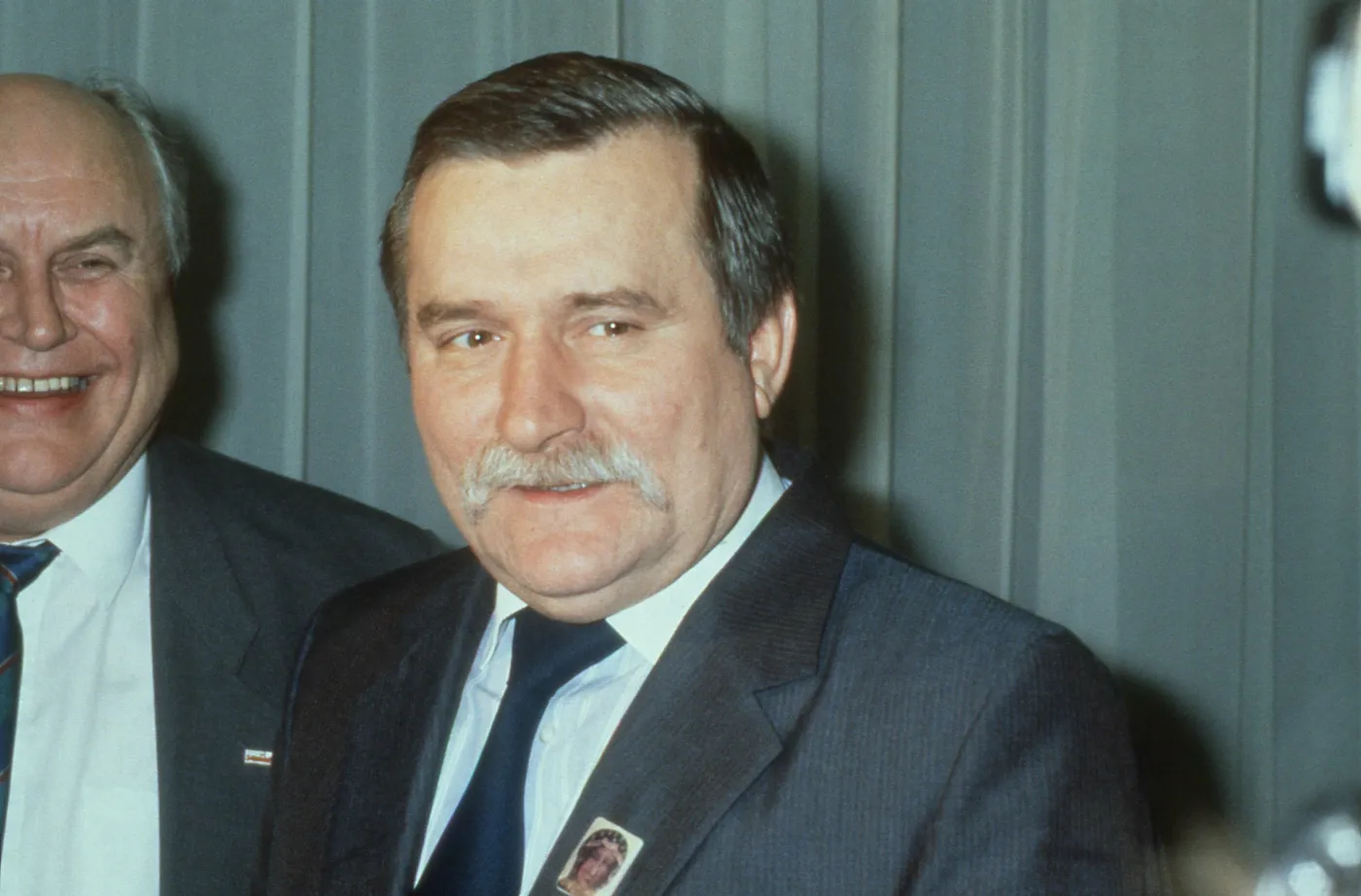 Aleksander Hall: Jedni pękali, inni udawali... Wałęsa posunął się za daleko