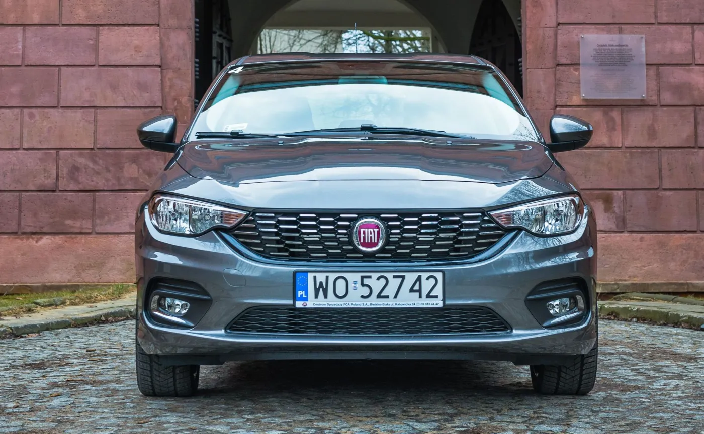 8771412-fiat-tipo.jpg