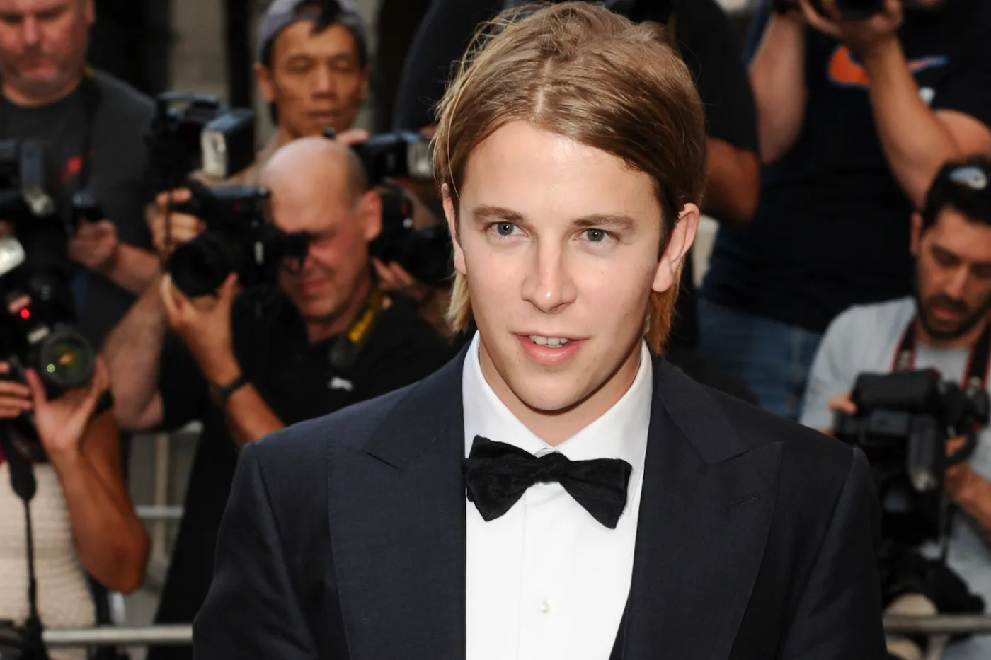 Tom Odell patrzy w dobrą stronę. RECENZJA albumu "Wrong Crowd"