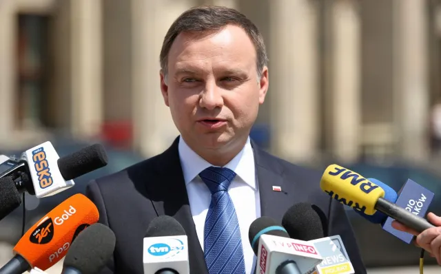 Prezydent Duda o Brexicie: Będziemy walczyć o prawa Polaków na Wyspach