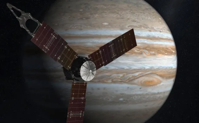 Pokonała 3 mld kilometrów w 5 lat. Sonda Juno wreszcie na orbicie Jowisza