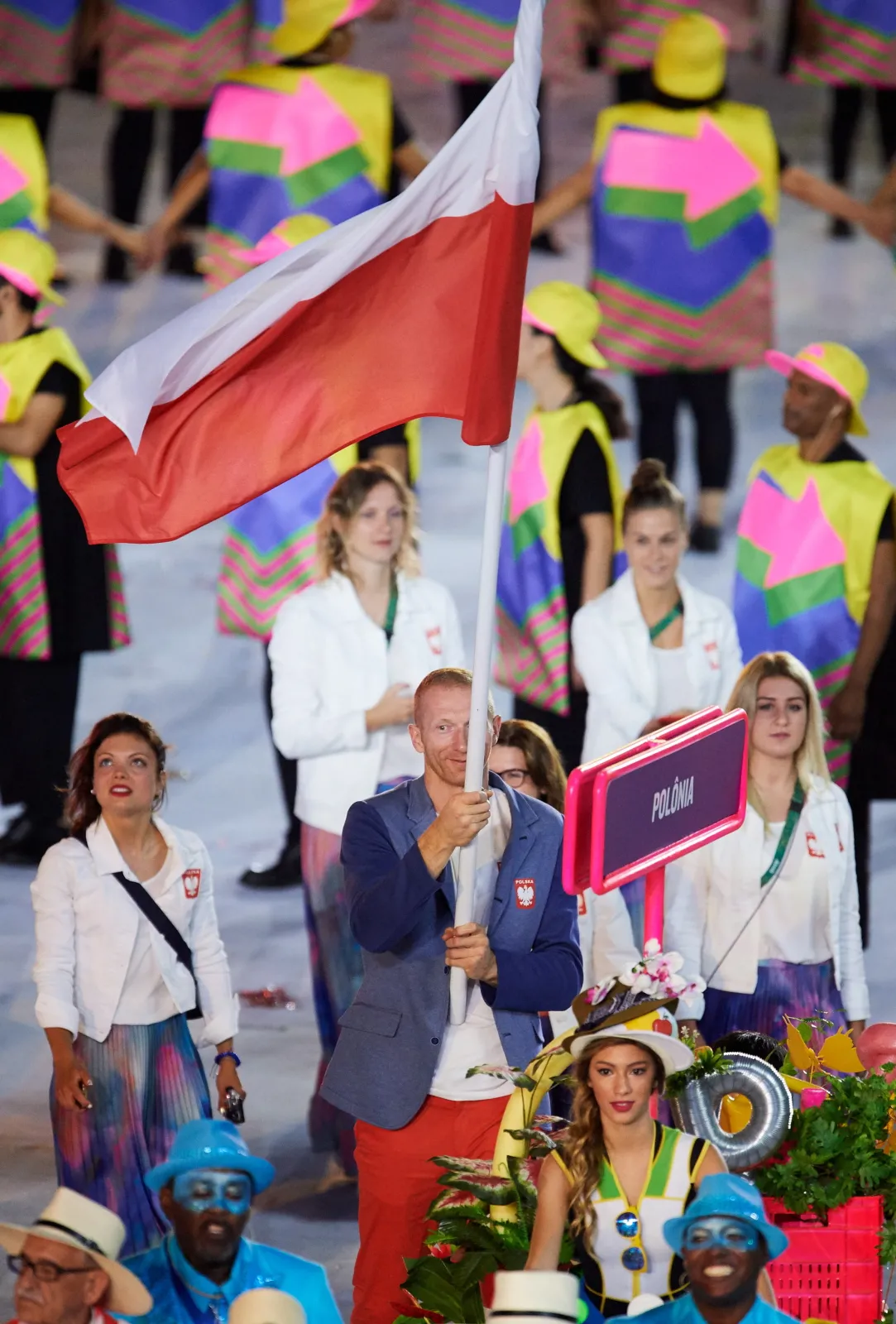 9339414-polscy-sportowcy-efektownie-zaprezentowali.jpg