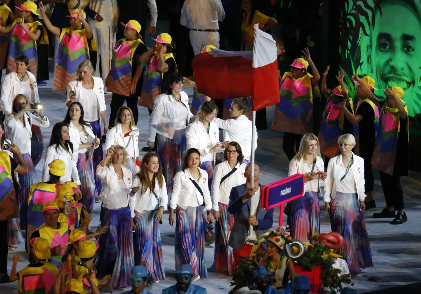 9339286-polscy-sportowcy-efektownie-zaprezentowali.jpg