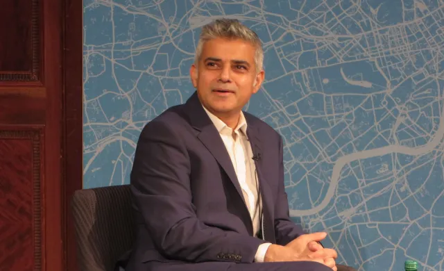 Mer Londynu chce zmian lidera Partii Pracy. "Nie pokazał przywództwa, którego potrzebowaliśmy"