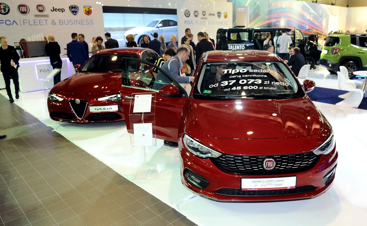 9640419-fiat-tipo.jpg