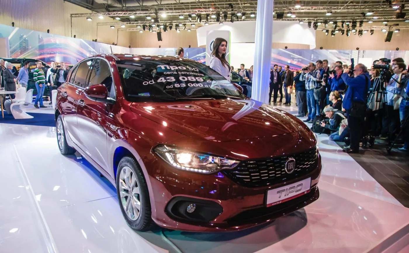 9640227-fiat-tipo.jpg