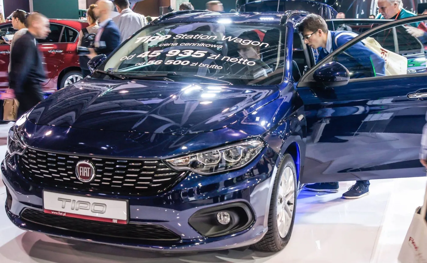 Nowy fiat tipo hatchback i kombi to najtańsze auta kompaktowe w Polsce. Także z LPG. ZNAMY oficjalne CENY