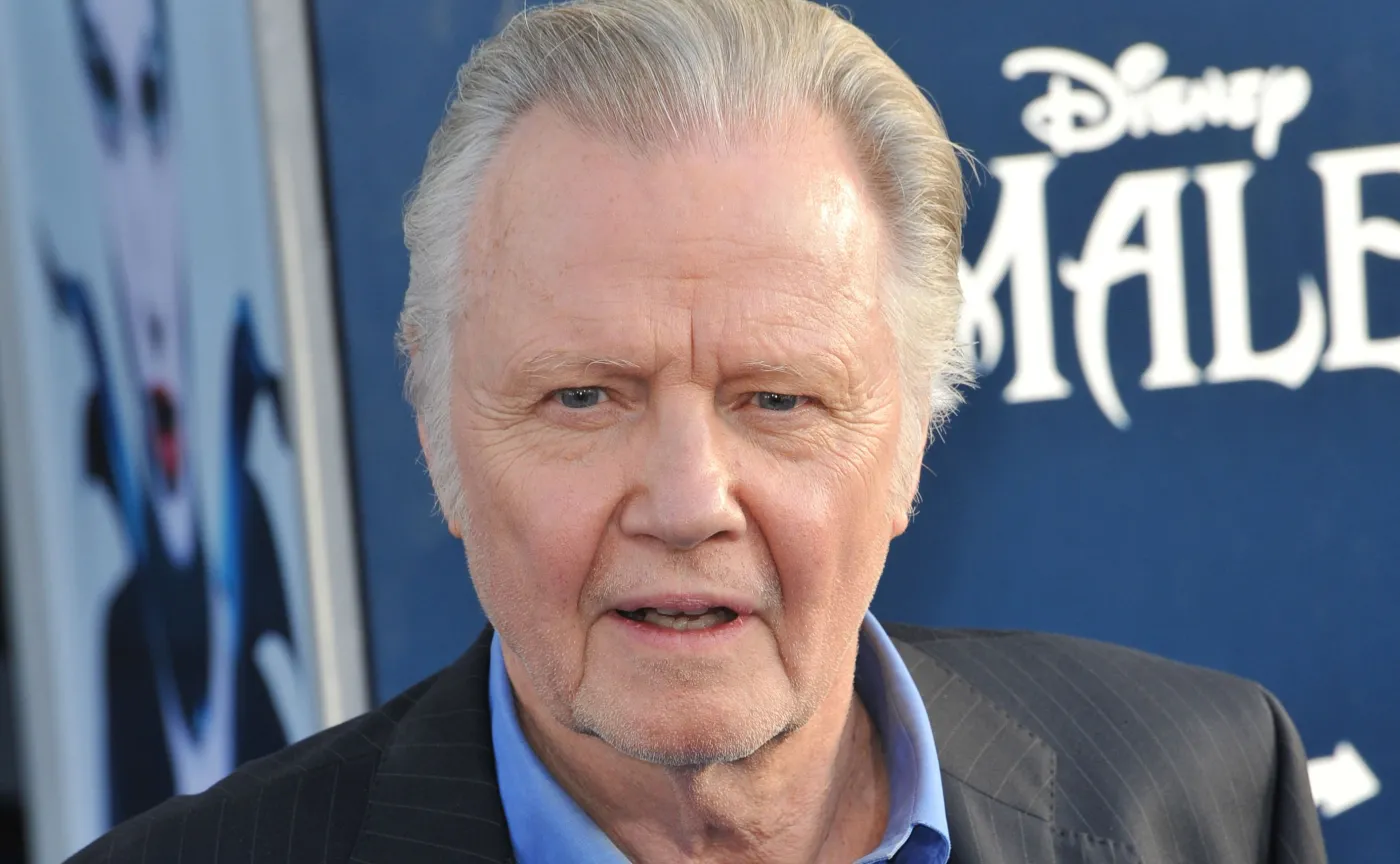 9459836-jon-voight.jpg