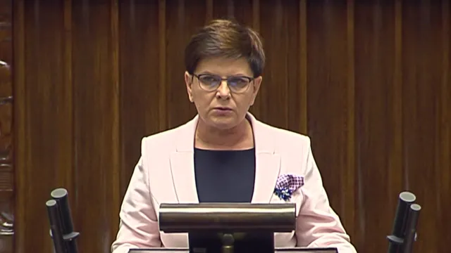 Szydło: Rząd chroni majątek narodowy. Opozycja: Misiewicze! Misiewicze!