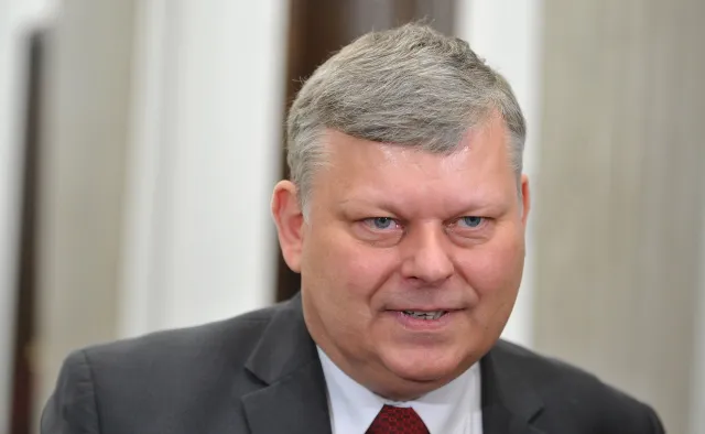 Suski odpowiada na zarzuty PO: Panowie odpowiedzialni za bandycką reprywatyzację...