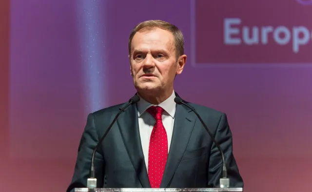 Donald Tusk: Apeluję do tych, którzy realnie sprawują władzę w naszym kraju o respekt wobec ludzi