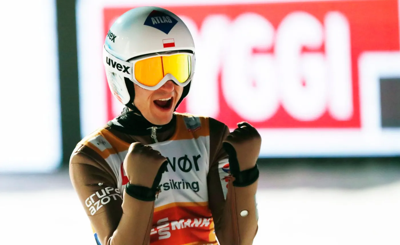 Stoch wygrał w Vikersund i zmniejsza straty do Krafta