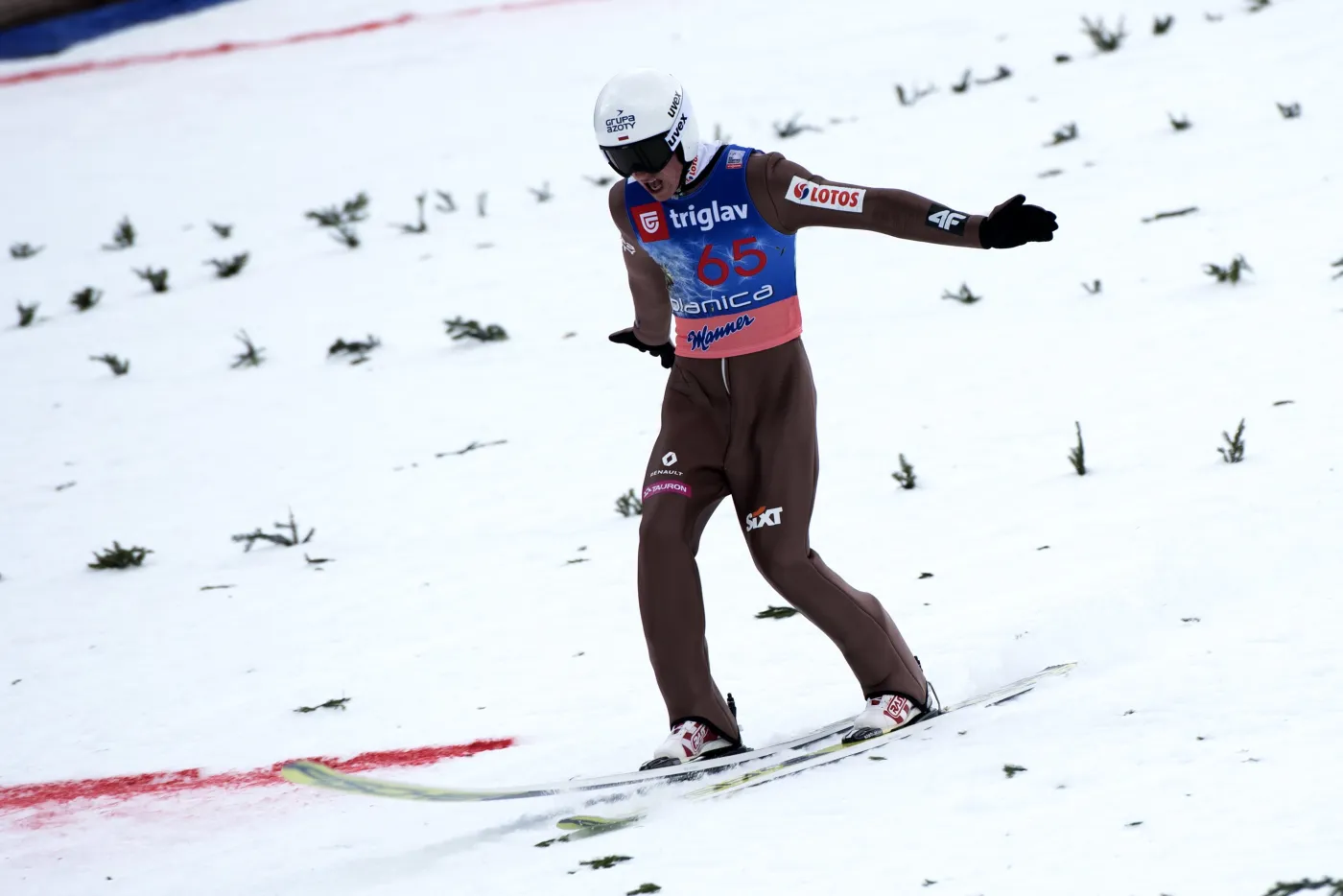 PŚ w skokach: Stoch, Kot, Kubacki i Żyła blisko sukcesu w Pucharze Narodów