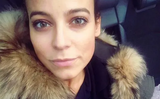 Post Anny Muchy oburzył internautów. Skomentowała go też Korwin Piotrowska: Objaw bezdennej głupoty