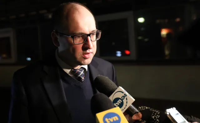 Bielan bije na alarm: Musimy spodziewać się ingerencji Rosji