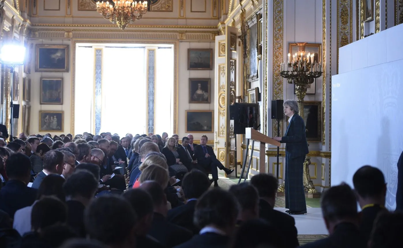 Polakom, którzy mieszkają na terenie Wielkiej Brytanii, Theresa May przyniosła dobre wiadomości