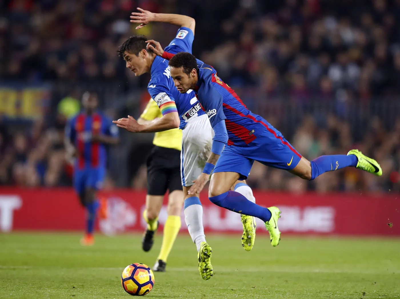 Neymar Jr. i Martín Mantovani