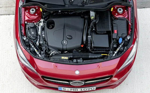 Koncern Daimler przez silniki wzywa do poprawki 3 mln samochodów marki Mercedes. Masz takie auto?