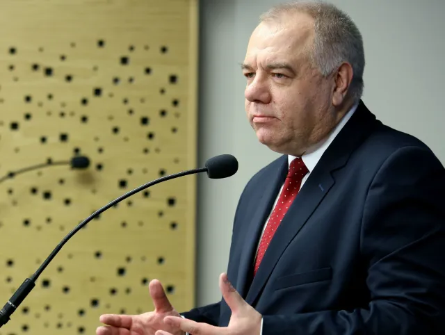 Sasin o wyłudzeniach VAT-u: Taka skala byłaby niemożliwa bez przyzwolenia części instytucji