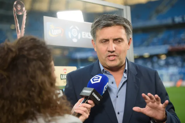 Trener Legii po meczu z Lechem: Wstyd mi. Czuje się zdradzony przez piłkarzy