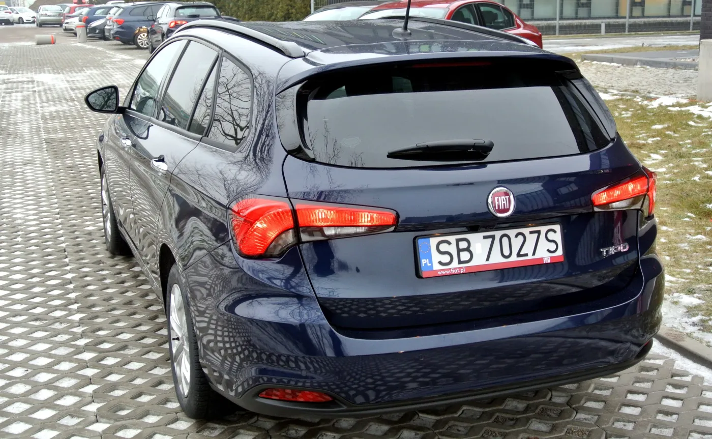 9820150-fiat-tipo.jpg