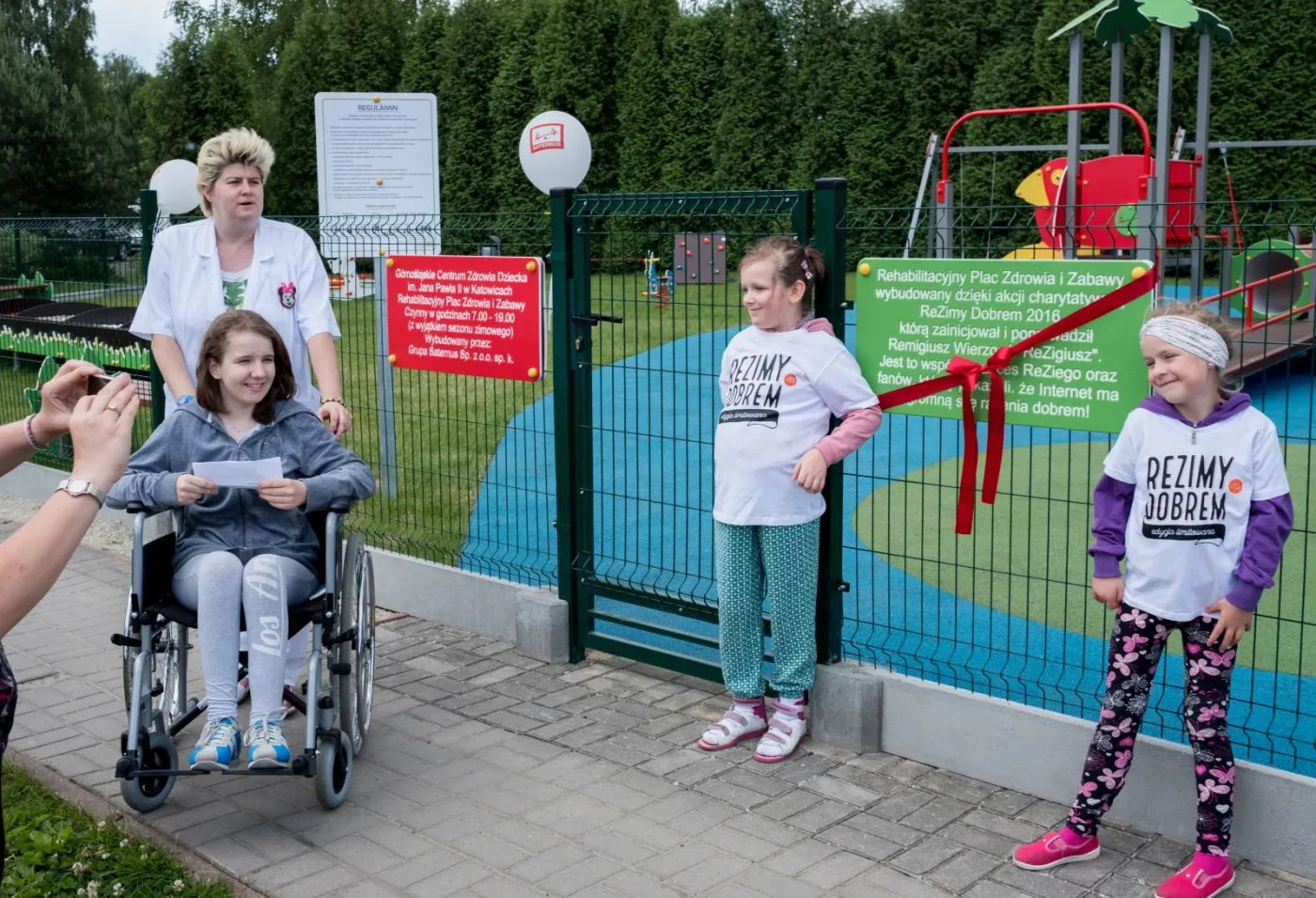 10237748-youtuber-rezigiusz-otworzyl-rehabilitacyjny.jpg