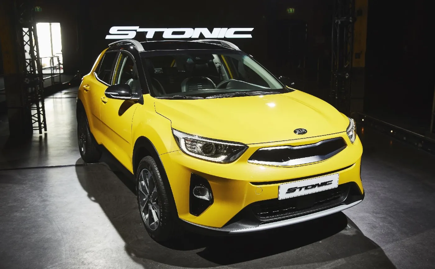 10251801-kia-stonic.jpg