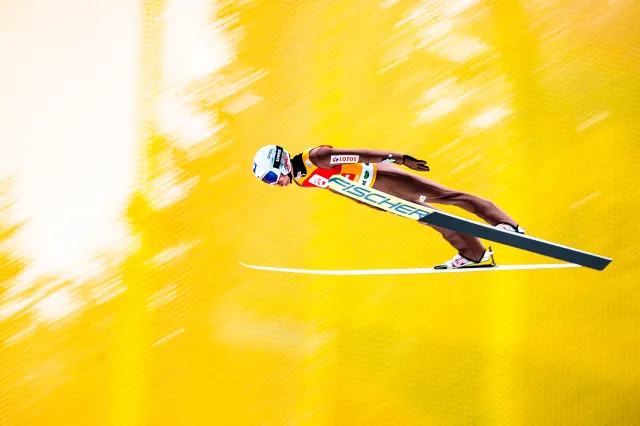 MŚ w lotach: Kamil Stoch "poleci" po brakujący medal i prawie 30 tys. franków szwajcarskich
