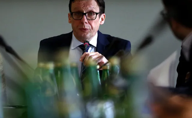 Poseł Ast o ustawie degradacyjnej: Mam nadzieję, że generała Hermaszewskiego te przepisy nie będą dotyczyć