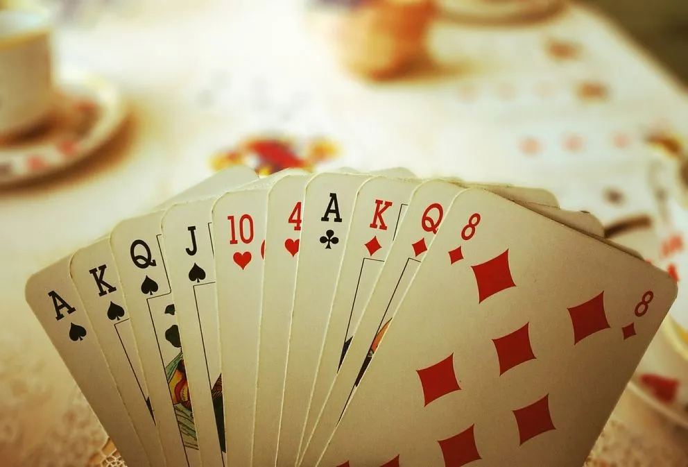 Trybunał UE: Brydż nie może być uznany za dyscyplinę sportu, brak komponentu wysiłku fizycznego