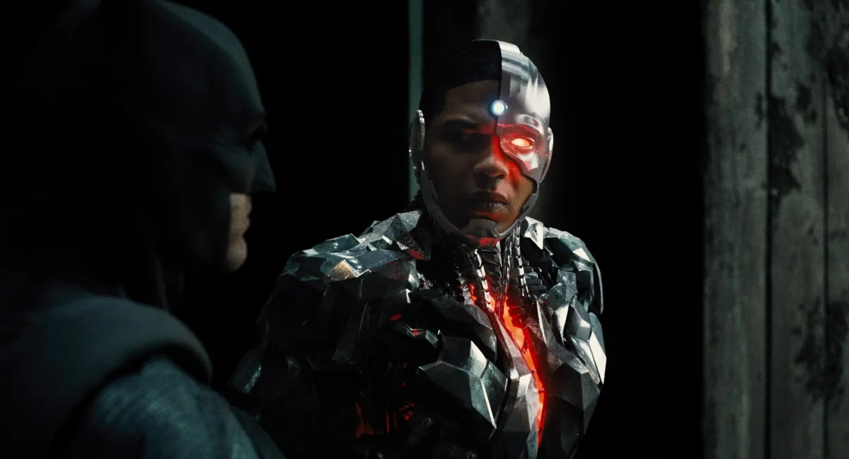 10558168-ezra-miller-w-filmie-liga-sprawiedliwosci.jpg