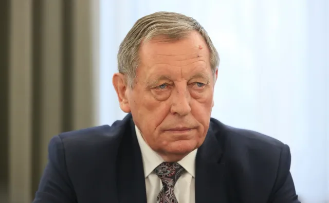 "GW": Szyszko doradza, jak truć. Resort środowiska twiedzi, że "to kolejny atak na ministra"