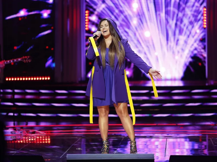 "Tyje w zastraszającym tempie". Internauci nie szczędzą złośliwości Ewie Farnej po festiwalu w Sopocie. FOTO