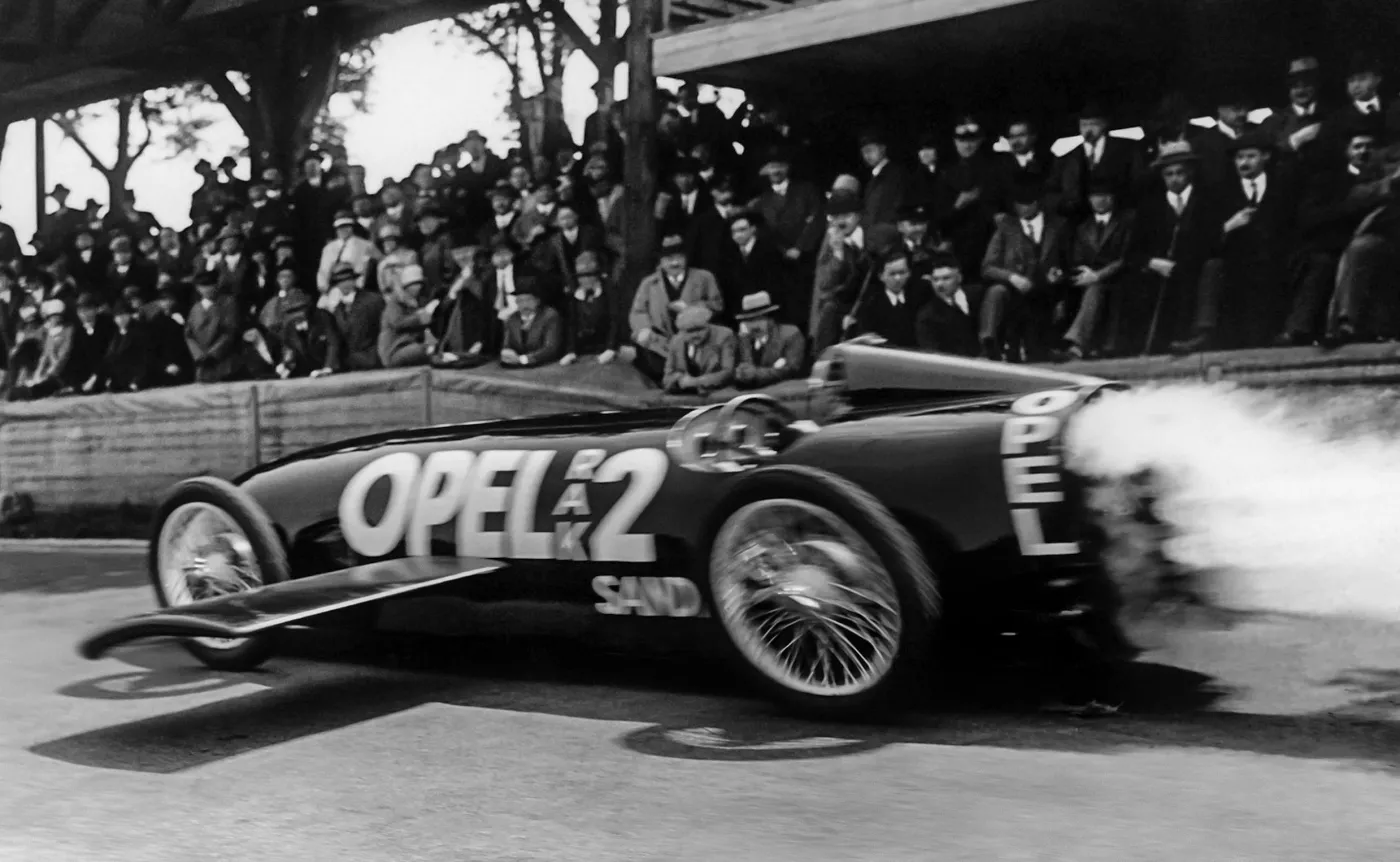10995649-opel-rak-2.jpg